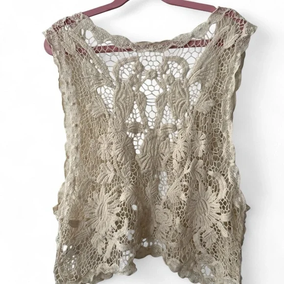 Vintage Lace Cream Crochet Vest - Picture 3 of 4